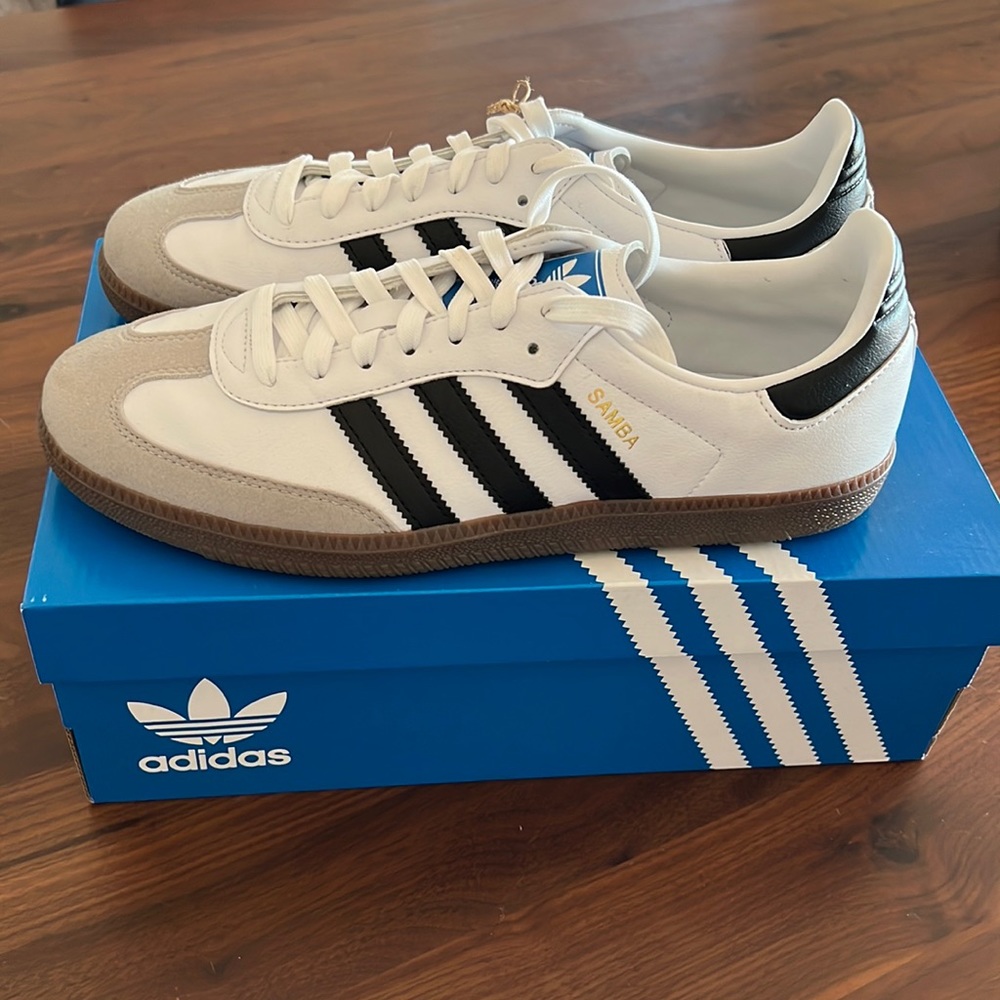 Adidas vegan leather sambas